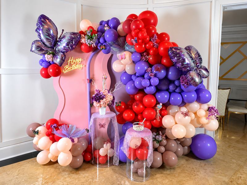 Balloon Garland Installation — Balloon Garlands